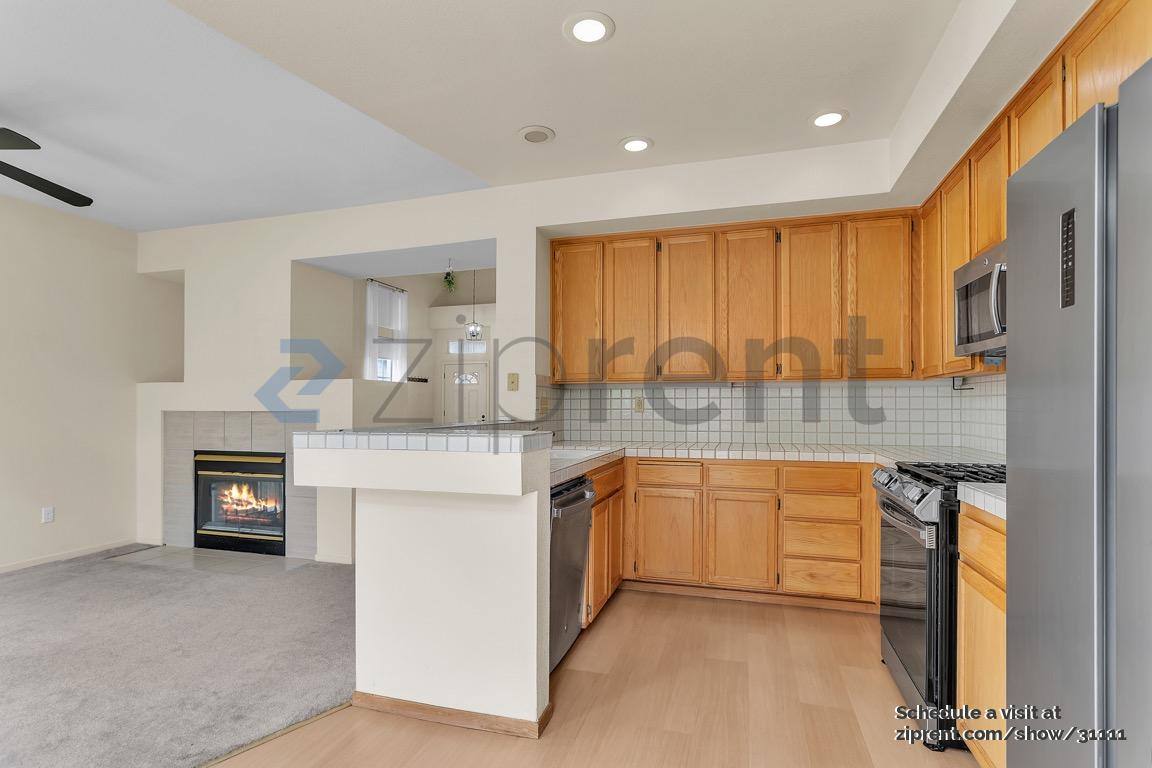 110 Scotts Valley, Hercules, CA 94547 - Townhouse For Rent - Image 9