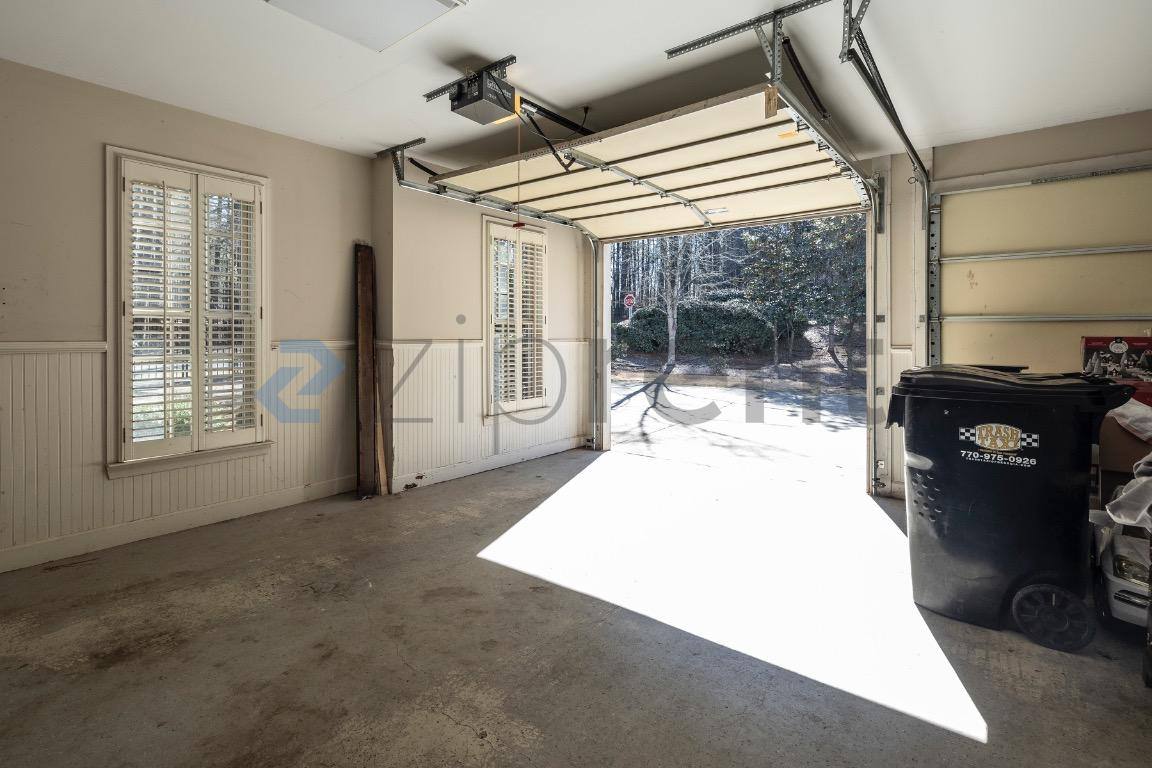 House for rent at 2801 Spreading Oaks Dr NW, Acworth, GA 30101