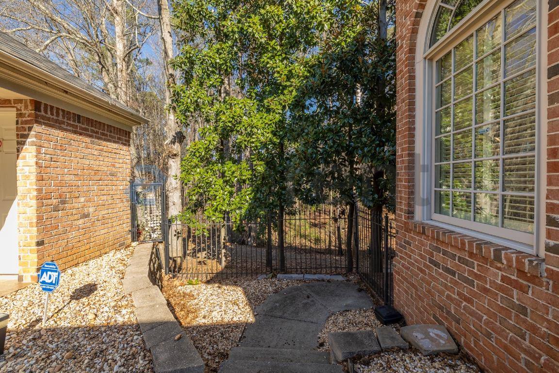House for rent at 2801 Spreading Oaks Dr NW, Acworth, GA 30101