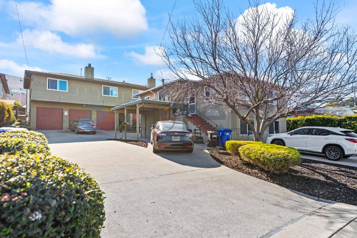 Apartment for rent at 6000 Bayview Ave #6000A, Richmond, CA 94804