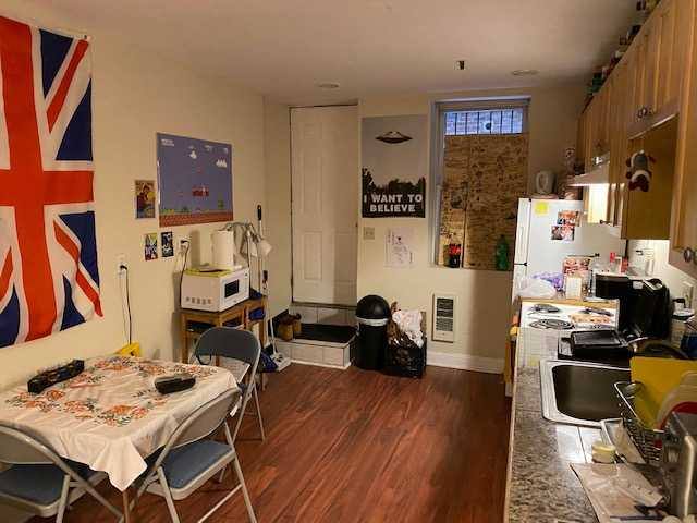 Apartment for rent at 48 Hemenway St, Boston, MA 02115