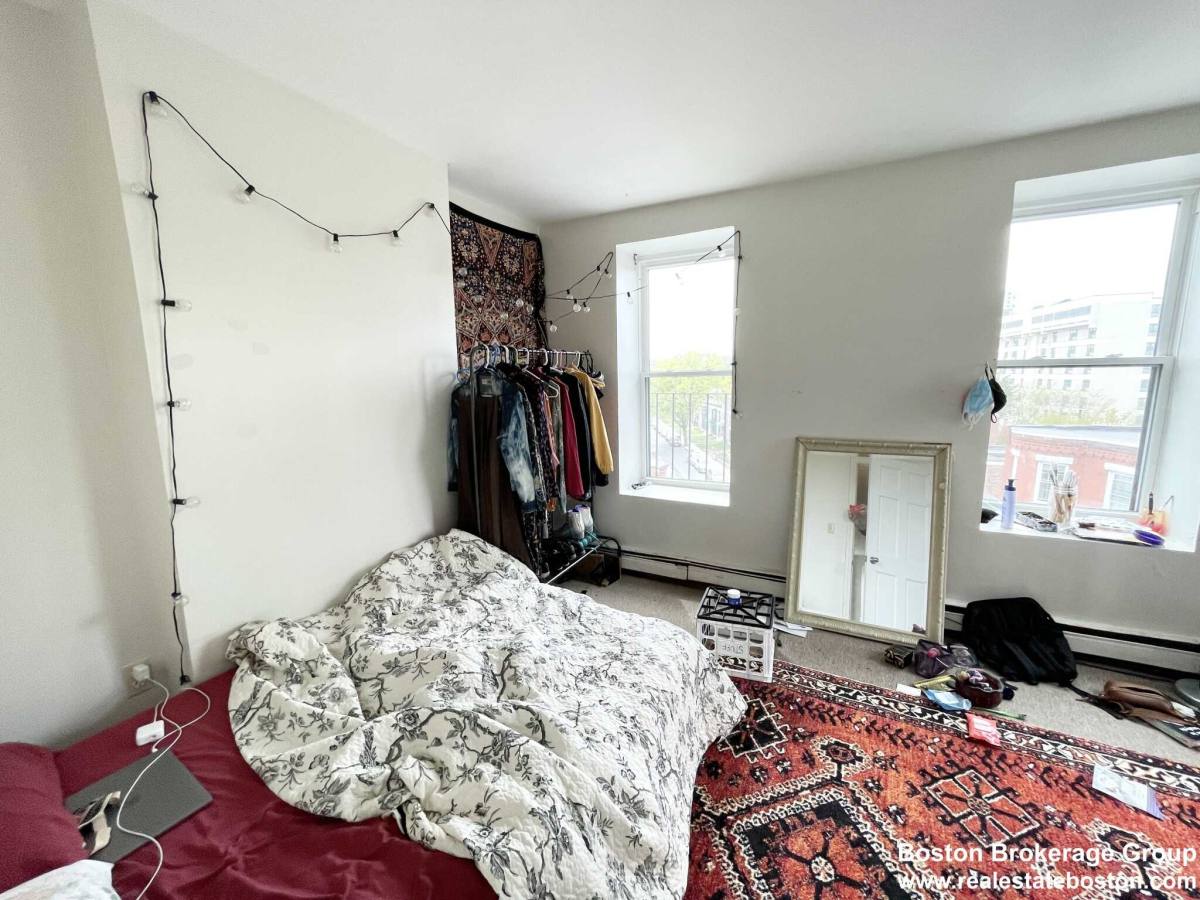 Apartment for rent at 106 Hammond St, Roxbury Crossing, MA 02120