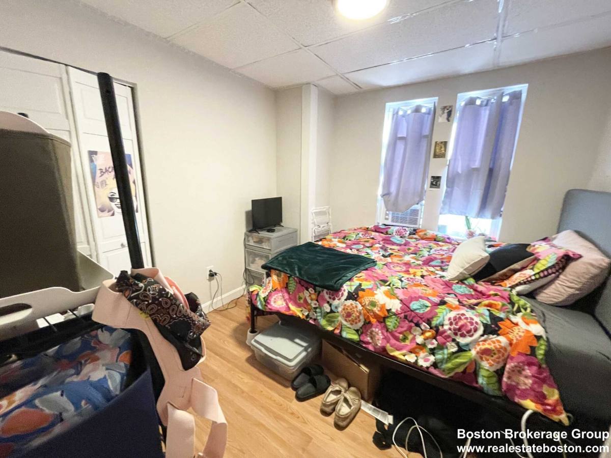 Apartment for rent at 1582 Tremont St, Roxbury Crossing, MA 02120
