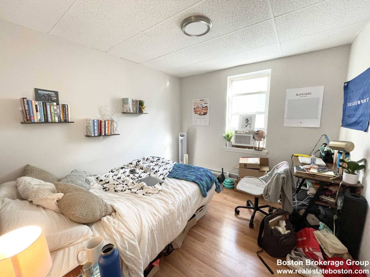Apartment for rent at 1582 Tremont St, Roxbury Crossing, MA 02120