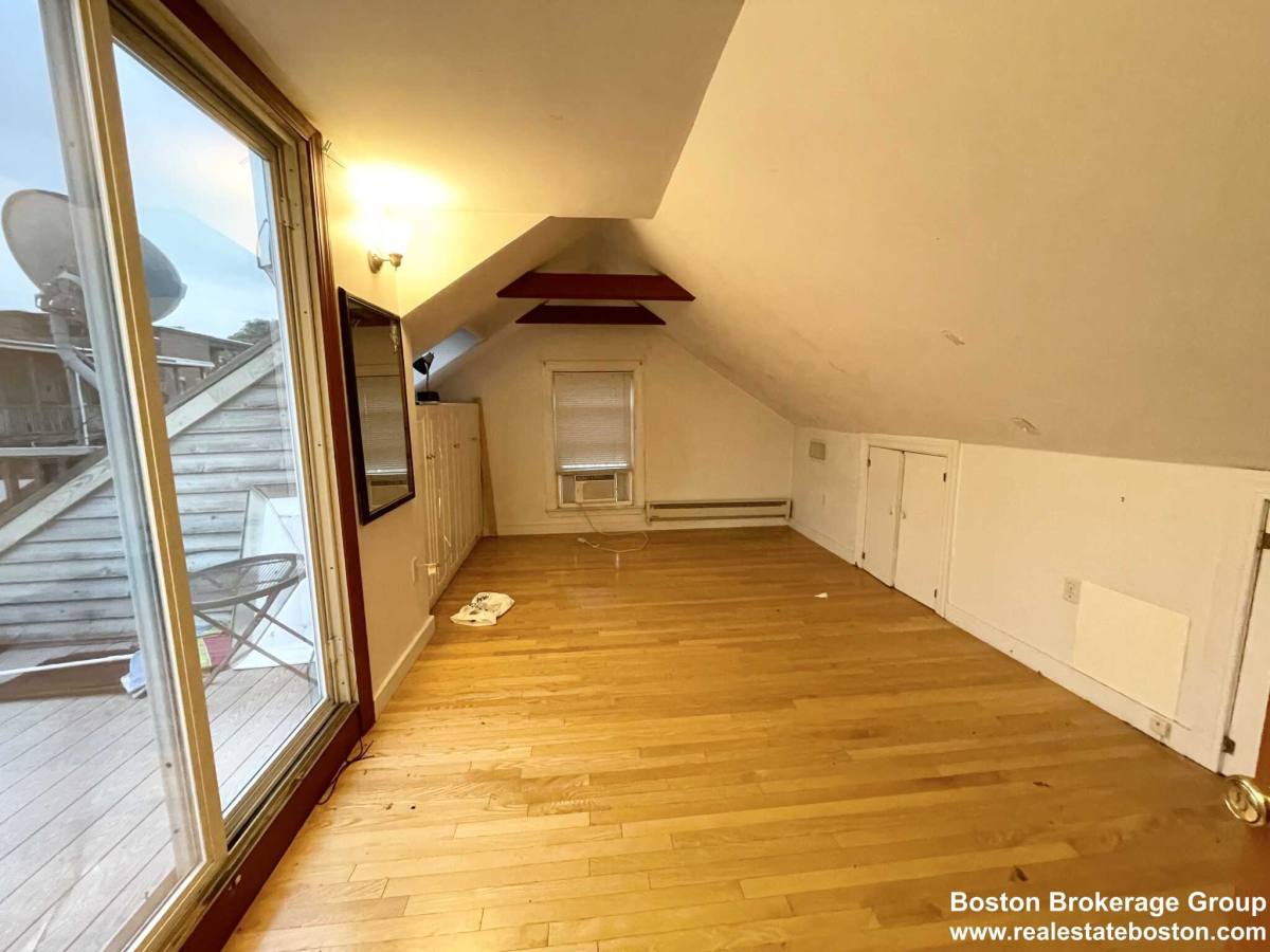 Apartment for rent at 1578 Tremont St, Roxbury Crossing, MA 02120
