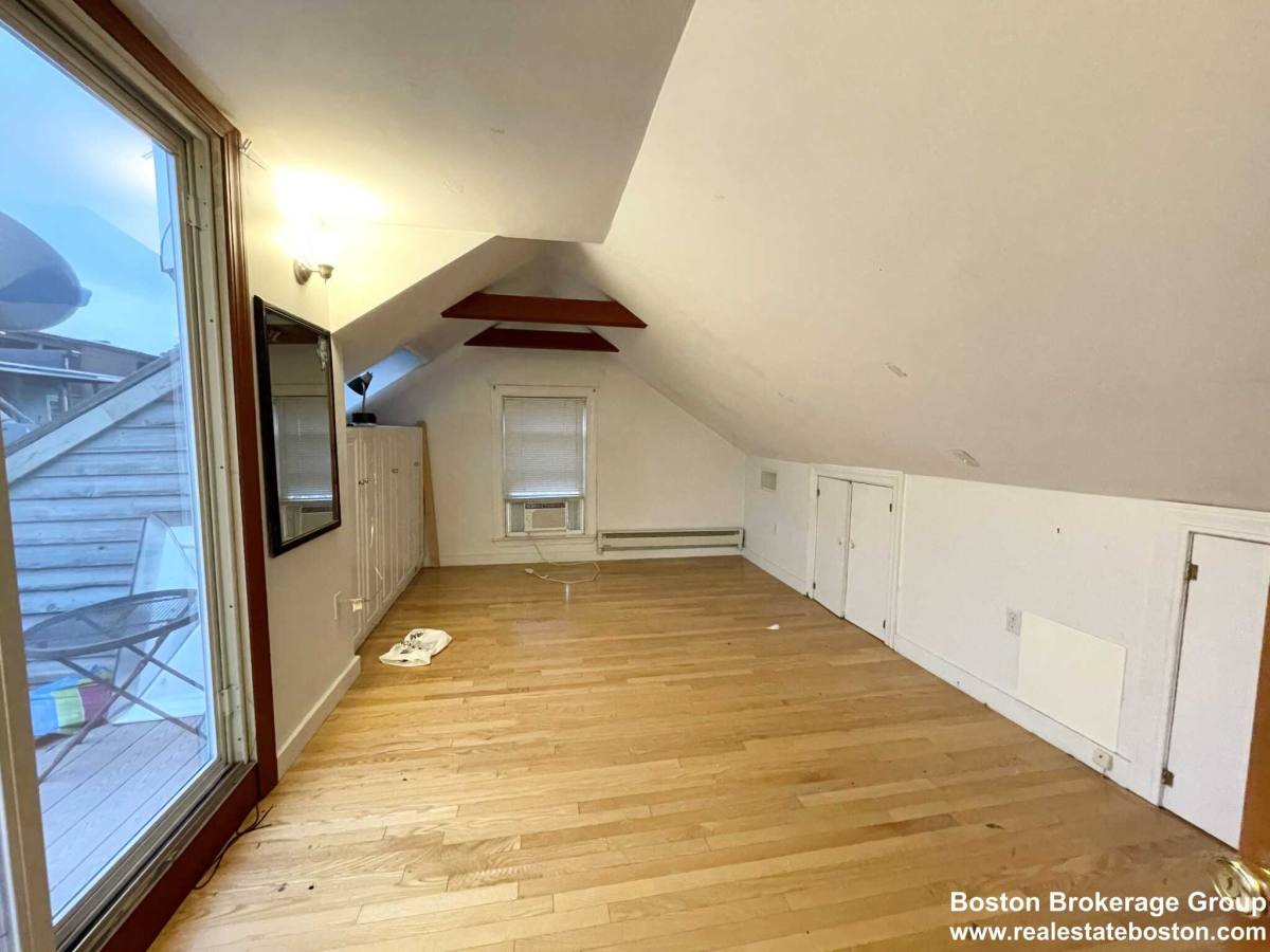 Apartment for rent at 1578 Tremont St, Roxbury Crossing, MA 02120