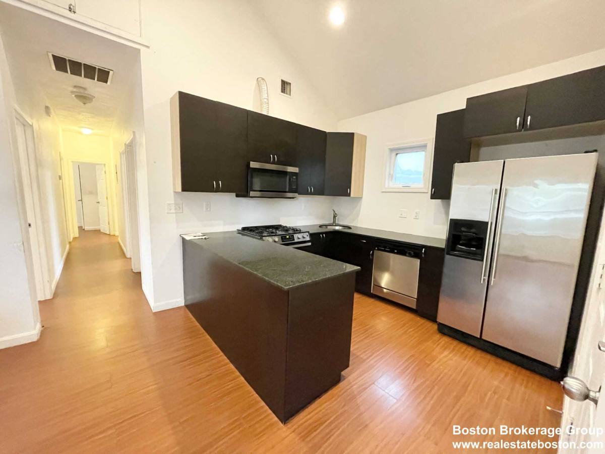 Apartment for rent at 103 Hillside St, Roxbury Crossing, MA 02120