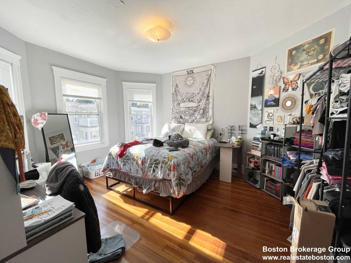 Apartment for rent at 19 Taft St, Dorchester, MA 02125