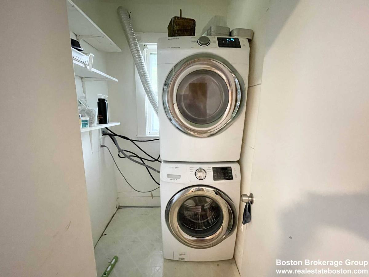 Apartment for rent at 20 Wave Ave, Dorchester, MA 02125
