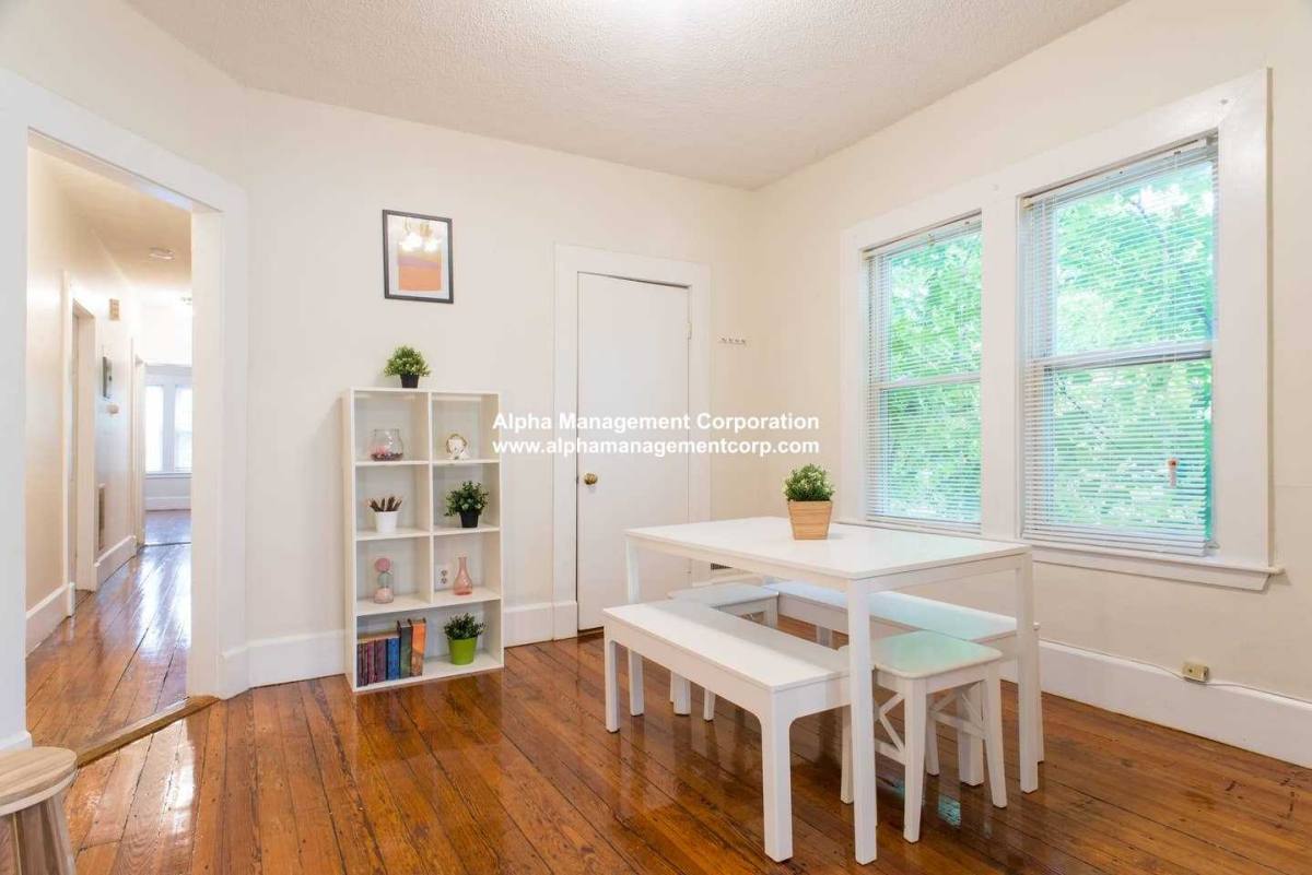 Apartment for rent at 133 Brook St, Brookline, MA 02445