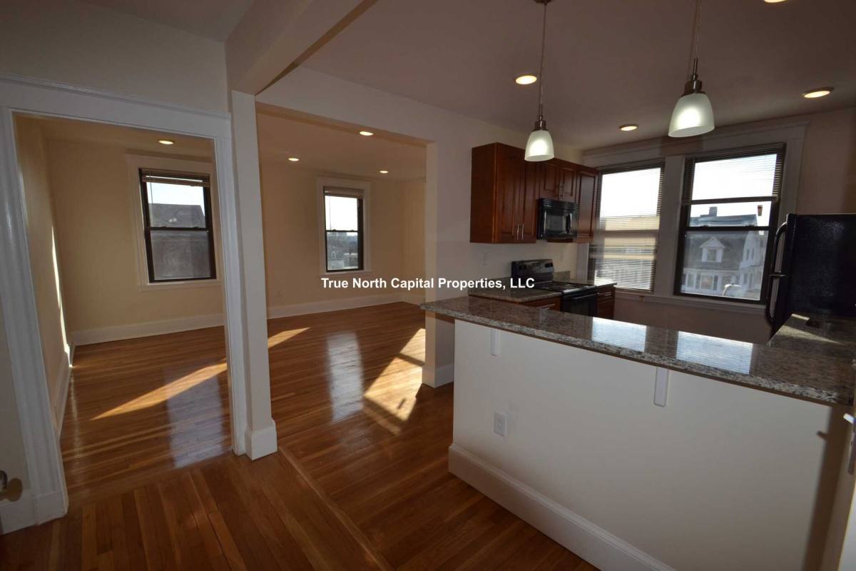 Apartment for rent at 389 Broadway, Somerville, MA 02145
