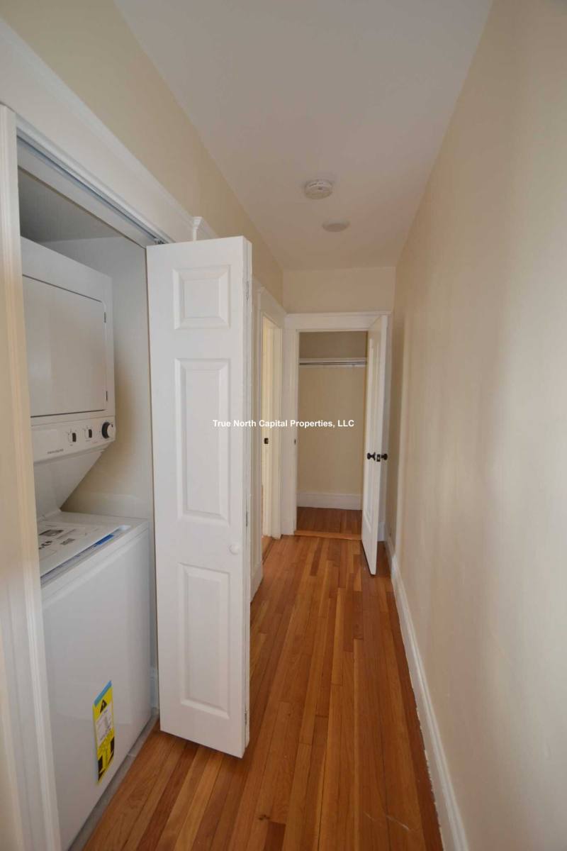 Apartment for rent at 389 Broadway, Somerville, MA 02145