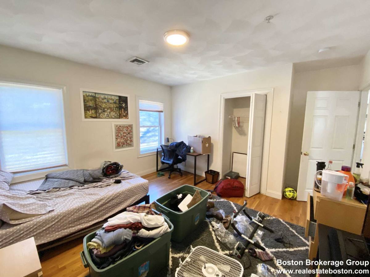 Apartment for rent at 138 Hillside St, Roxbury Crossing, MA 02120