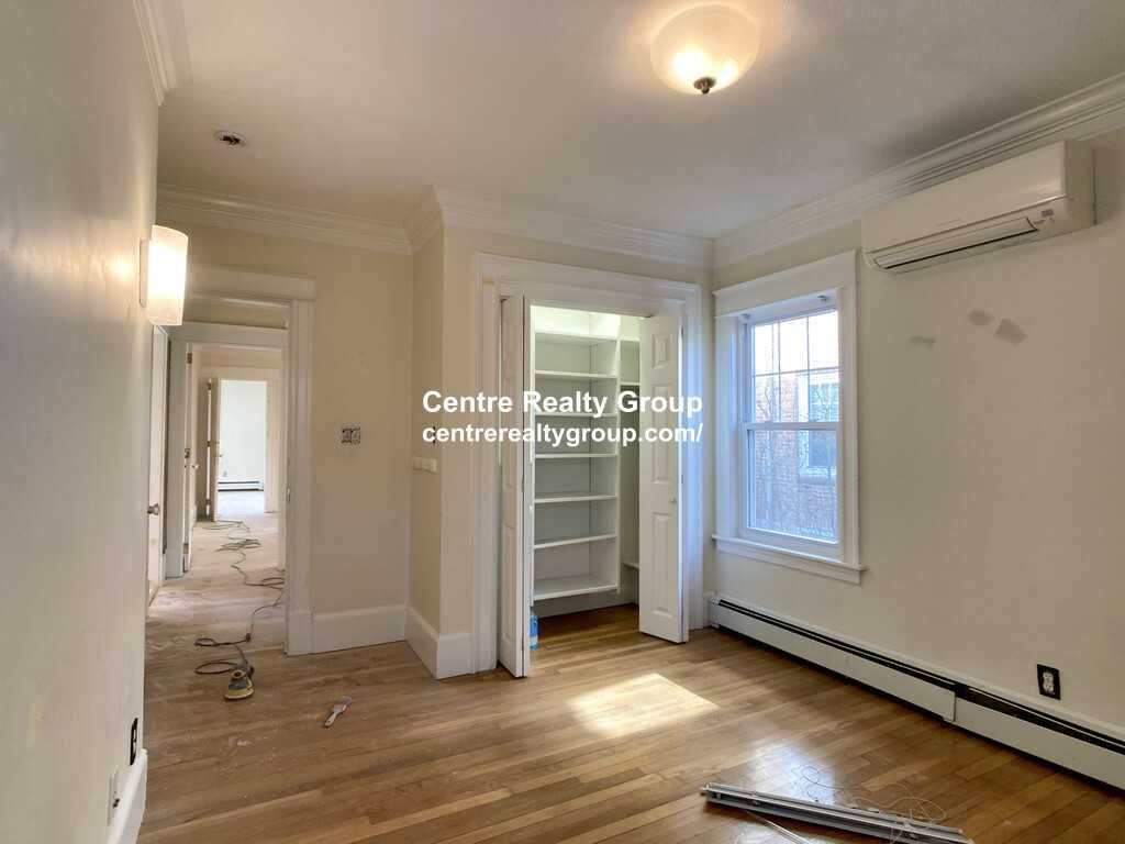 Apartment for rent at 135 Westbourne Terrace, Brookline, MA 02446