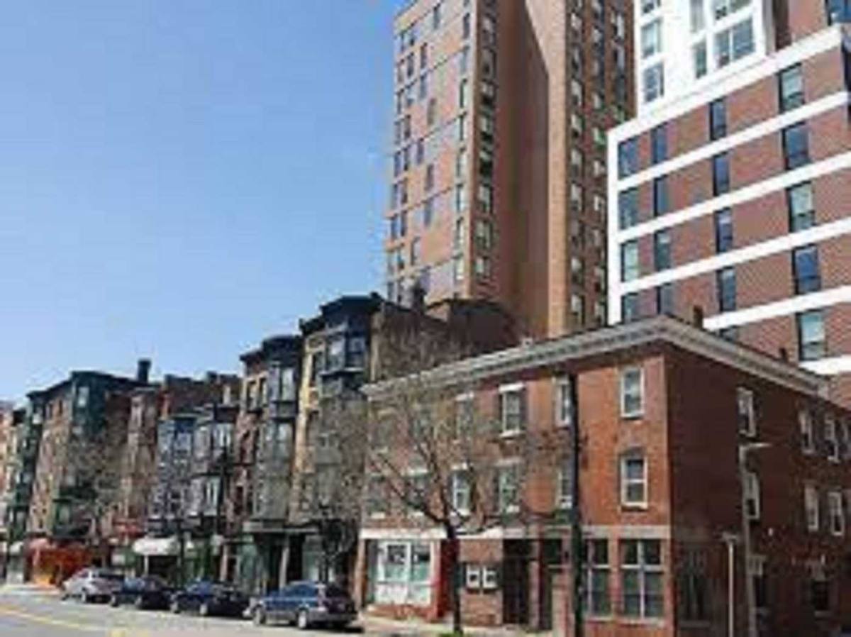 Apartment for rent at 1014 Tremont St, Roxbury Crossing, MA 02120