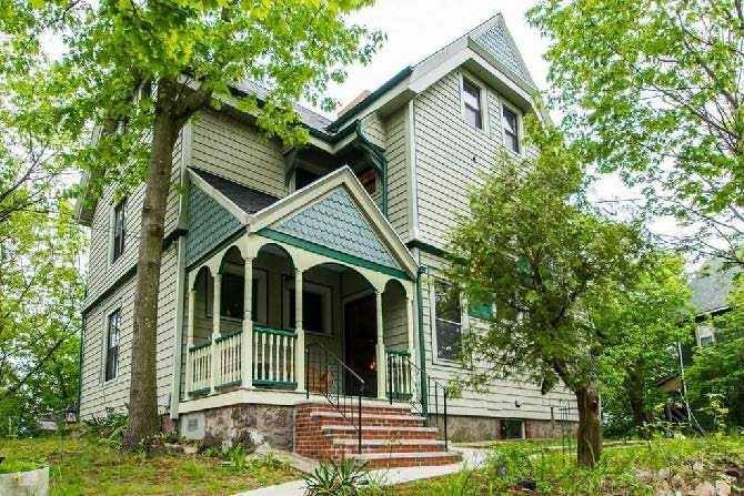 Apartment for rent at 52 Beech Glen St, Roxbury, MA 02119