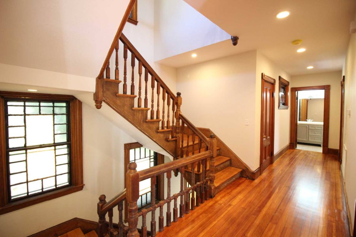 Apartment for rent at 52 Beech Glen St, Roxbury, MA 02119