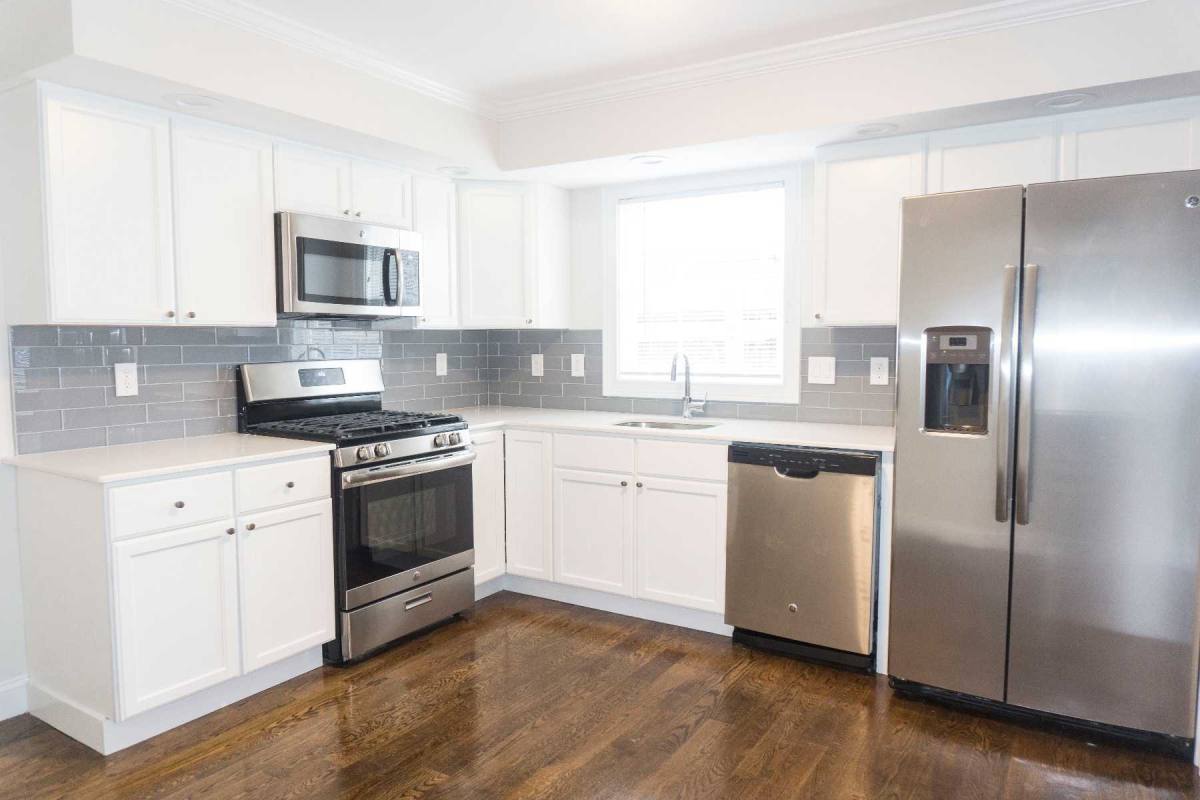 Townhouse for rent at 2609 Washington St, Roxbury, MA 02119