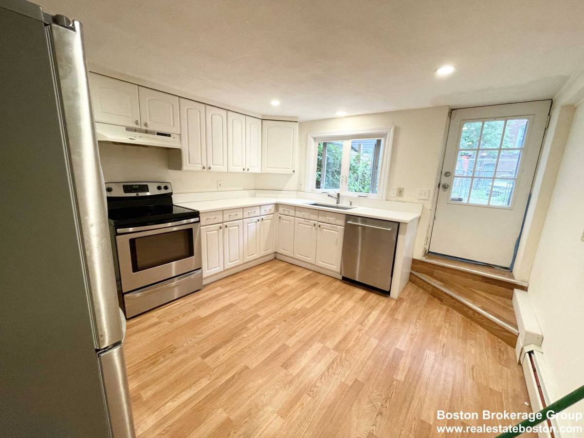 Apartment for rent at 26 Greenwich St, Roxbury Crossing, MA 02120