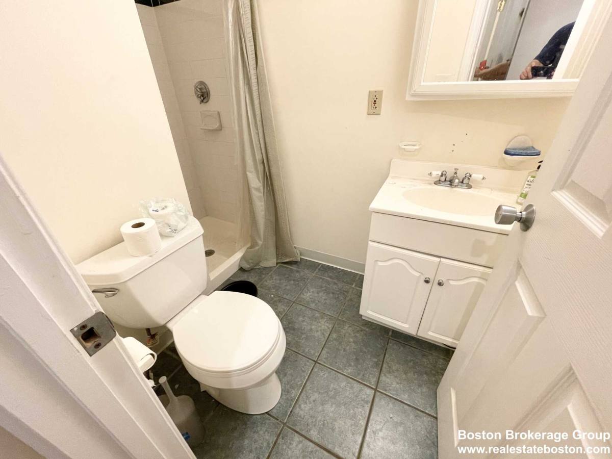 Apartment for rent at 26 Greenwich St, Roxbury Crossing, MA 02120