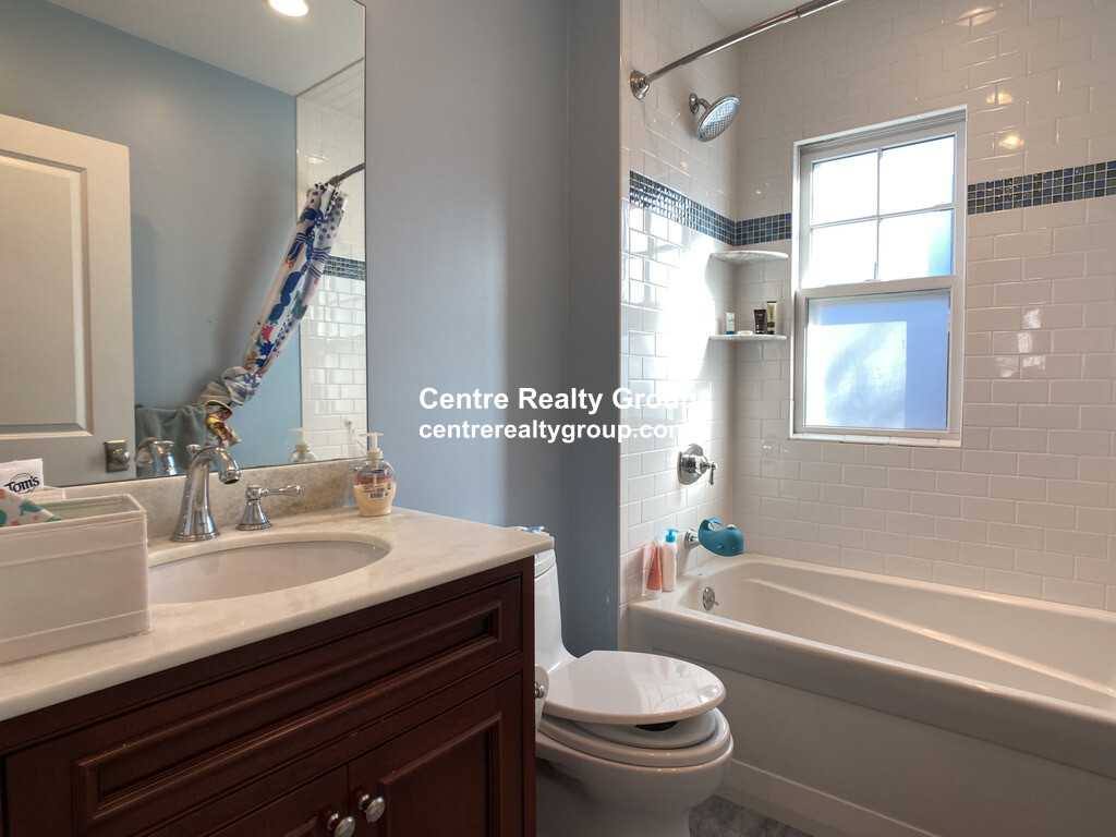 Apartment for rent at 17 Acron Rd, Brookline, MA 02445
