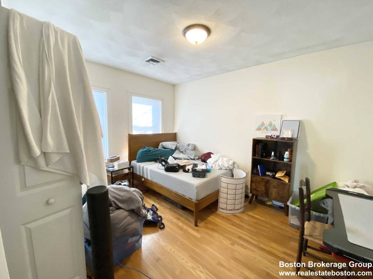 Apartment for rent at 138 Hillside St, Roxbury Crossing, MA 02120