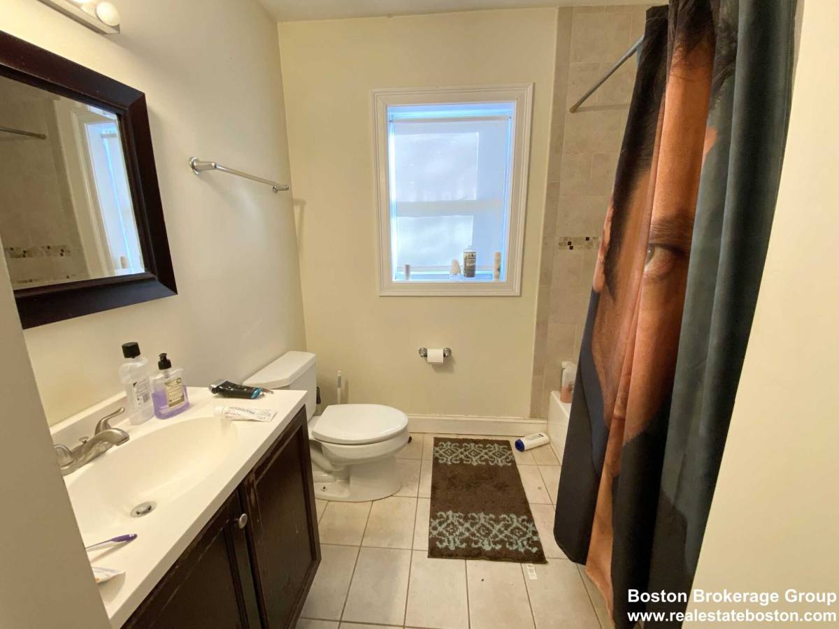 Apartment for rent at 138 Hillside St, Roxbury Crossing, MA 02120