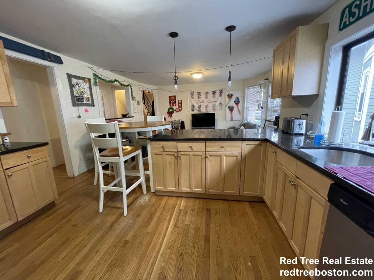 Apartment for rent at 84 Ashford St, Allston, MA 02134