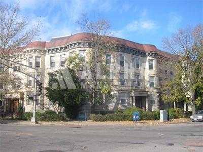 Apartment for rent at 1242 Beacon St, Brookline, MA 02446