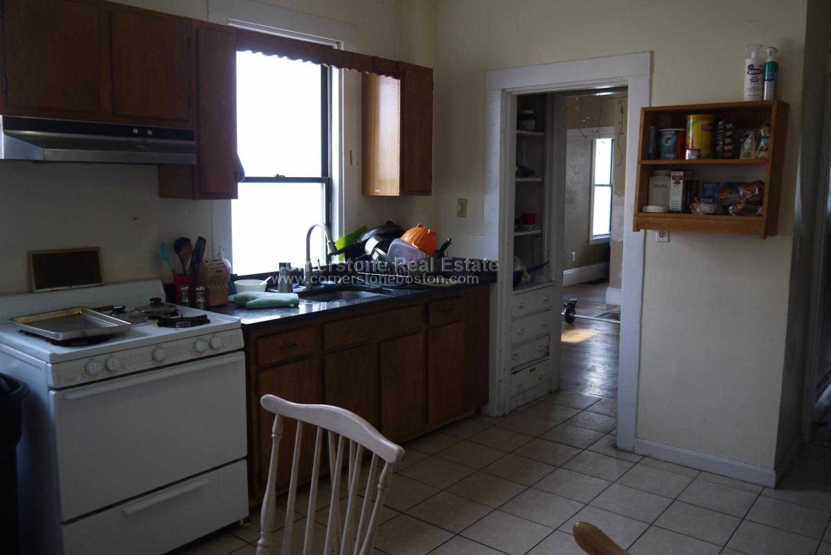 Apartment for rent at 22 Saunders St, Allston, MA 02134