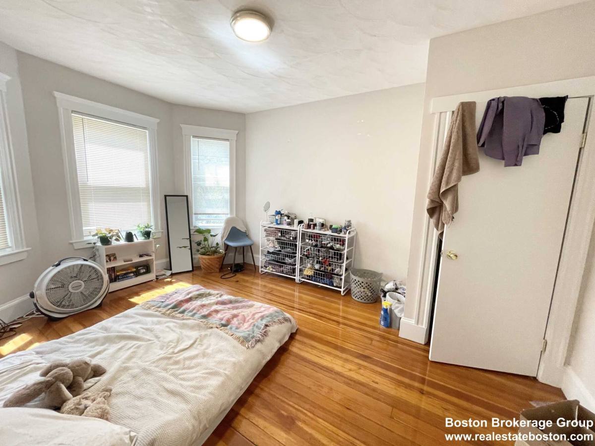 Apartment for rent at 50 Sudan St, Dorchester, MA 02125