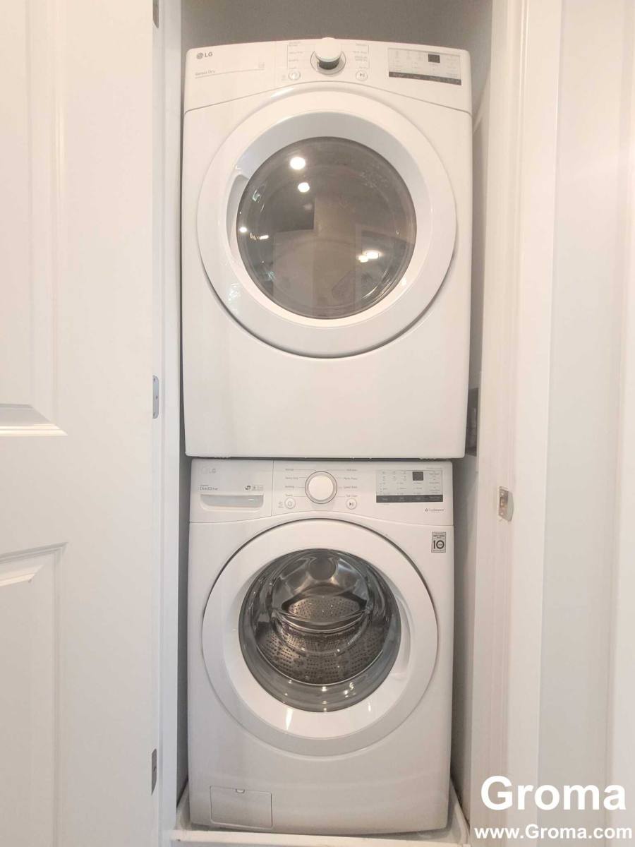 Apartment for rent at 344 Warren St, Roxbury, MA 02119