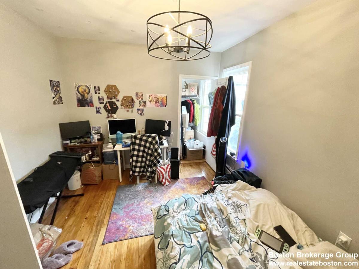 Apartment for rent at 41 Falcon St, East Boston, MA 02128