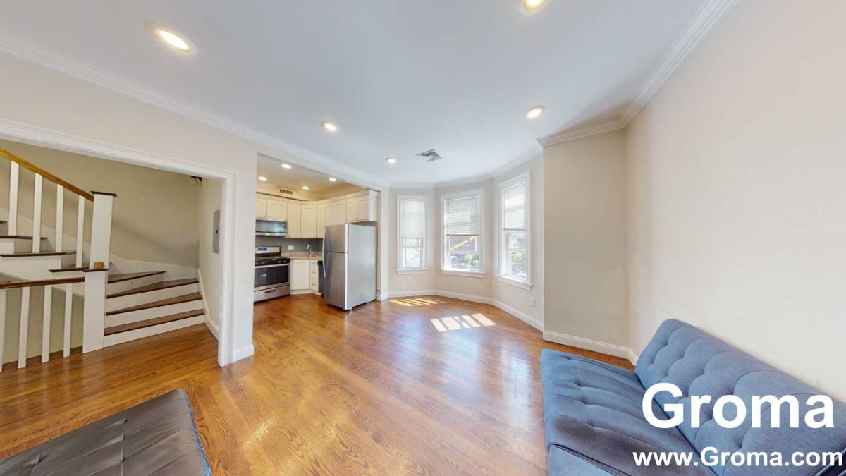 Apartment for rent at 29 Perrin St, Roxbury, MA 02119