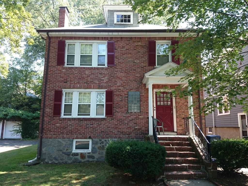 Apartment for rent at 35 Greycliff Rd, Brighton, MA 02135