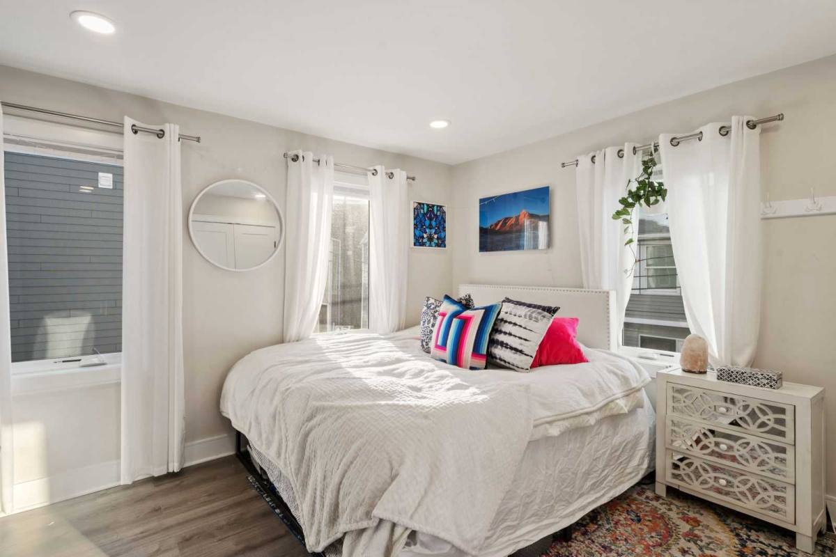 Apartment for rent at 179 W 9th St, South Boston, MA 02127
