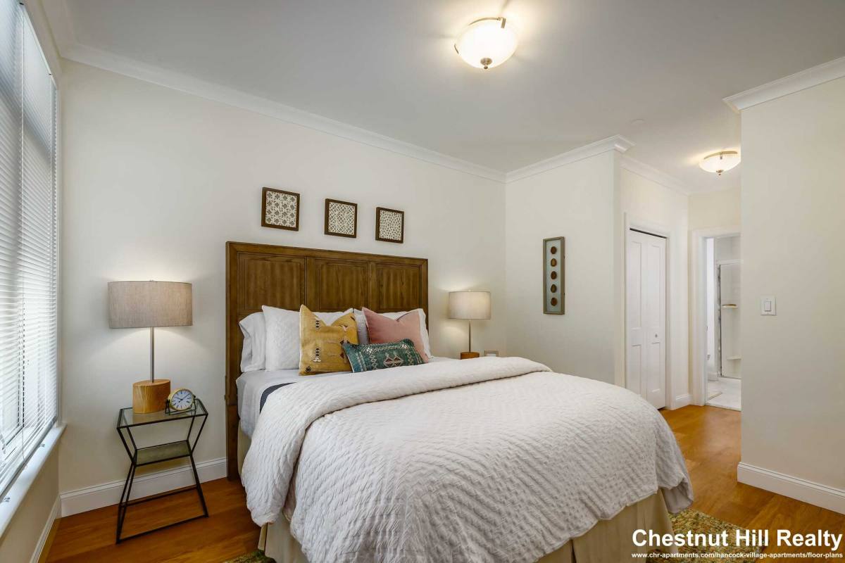 Apartment for rent at 111 Asheville Rd, Chestnut Hill, MA 02467