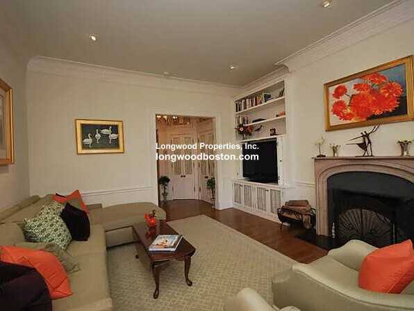 Apartment for rent at 328 Commonwealth Ave, Boston, MA 02115