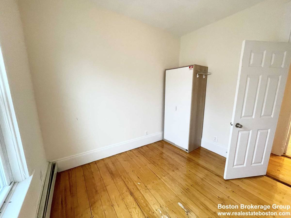Apartment for rent at 11 Folsom Ave, Roxbury Crossing, MA 02120