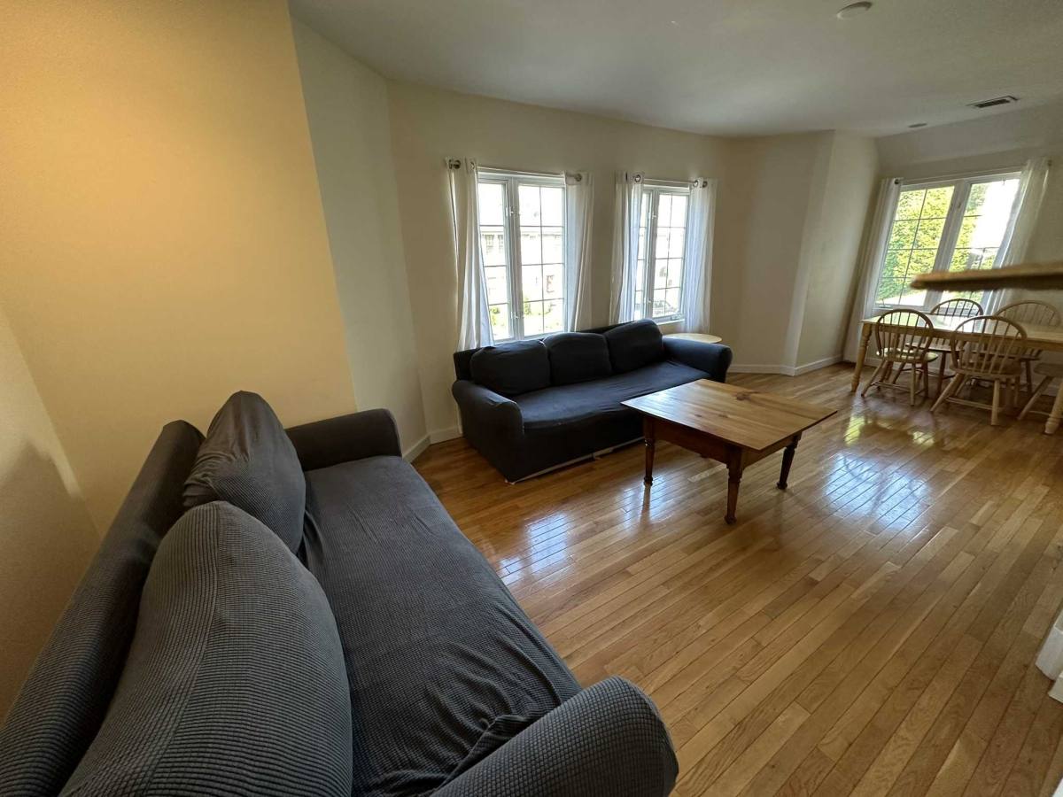 Apartment for rent at 25 Radnor Rd, Brighton, MA 02135