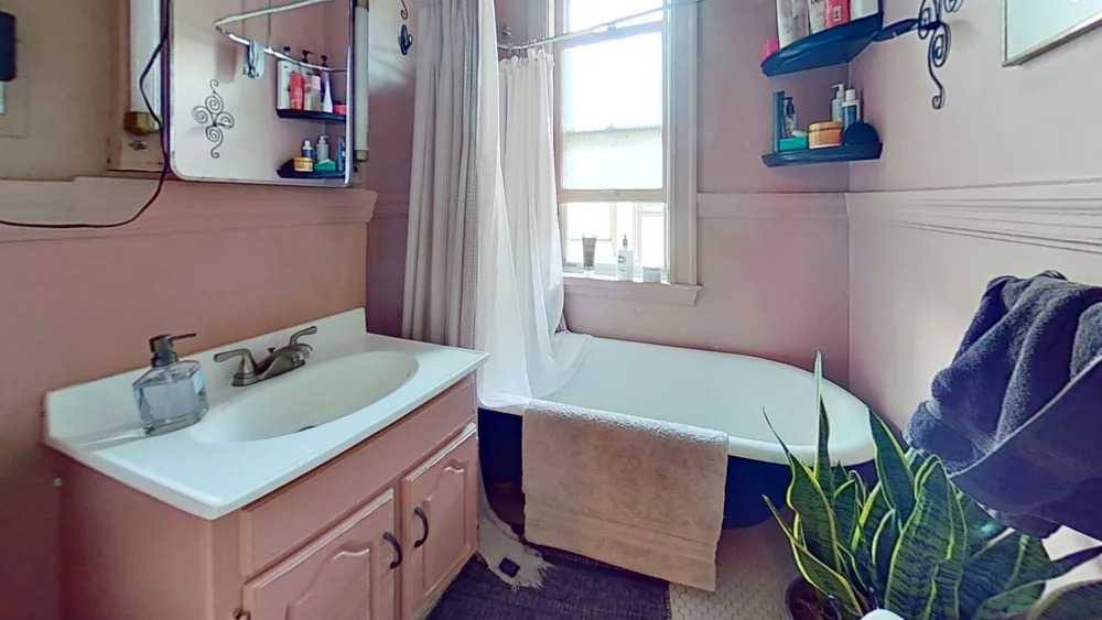 Apartment for rent at 172 Tremont St, Newton, MA 02458