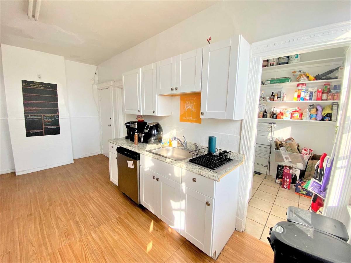 Apartment for rent at 447-3C Park Dr, Boston, MA 02215