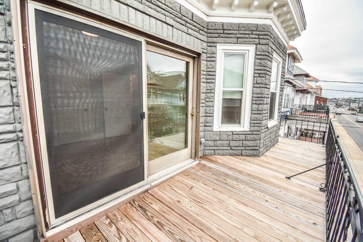 Apartment for rent at 1111 Saratoga St, East Boston, MA 02128