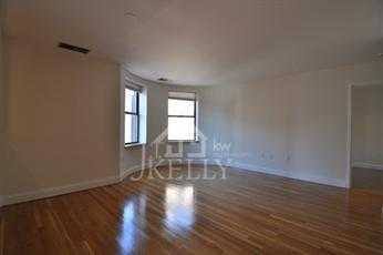 Apartment for rent at 95 Gainsborough St, Boston, MA 02115