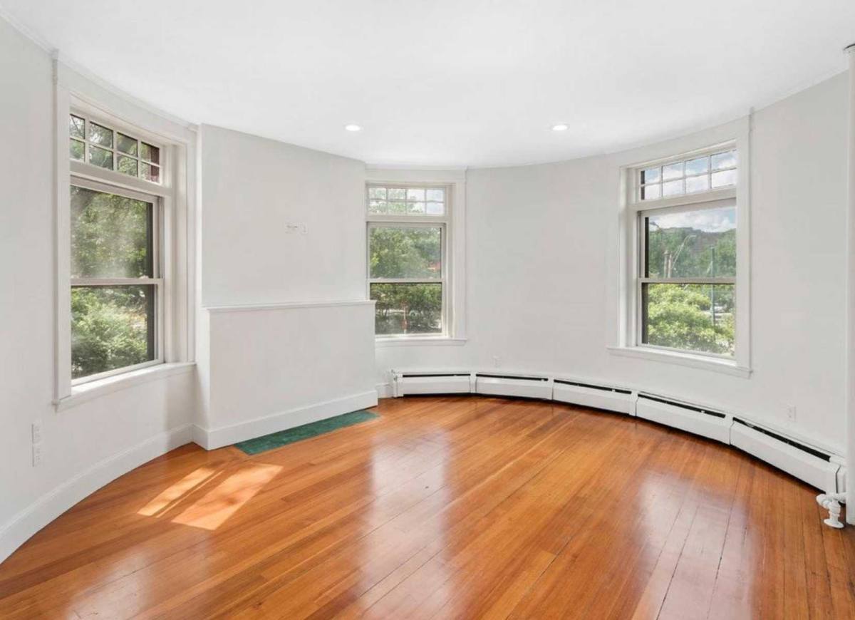 Apartment for rent at 1878 Beacon St, Brookline, MA 02445