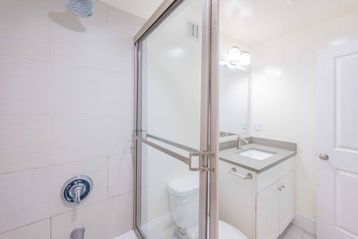 Apartment for rent at 346 Gallivan Blvd, Dorchester Center, MA 02124
