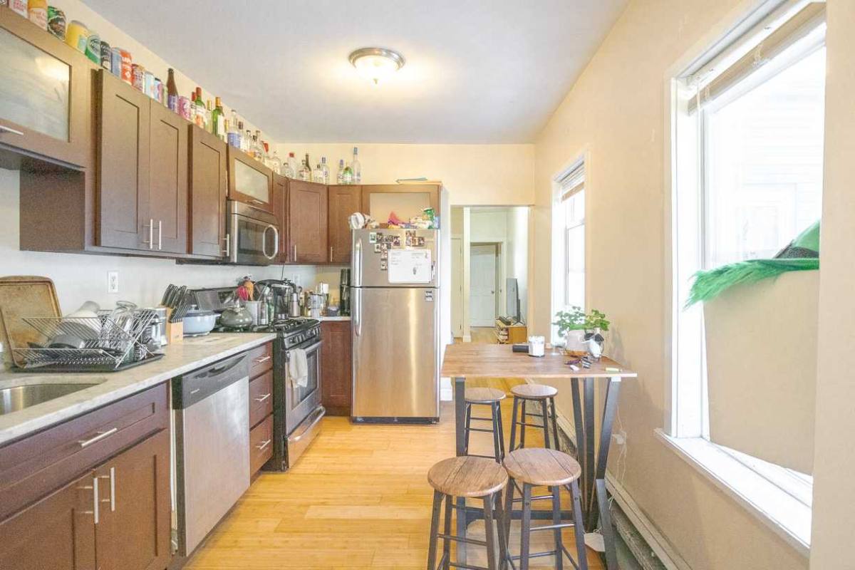 Apartment for rent at 21 Havre St, East Boston, MA 02128