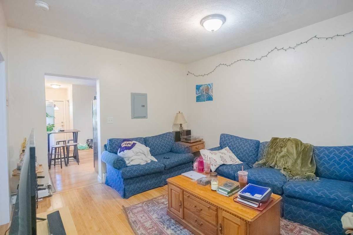 Apartment for rent at 21 Havre St, East Boston, MA 02128