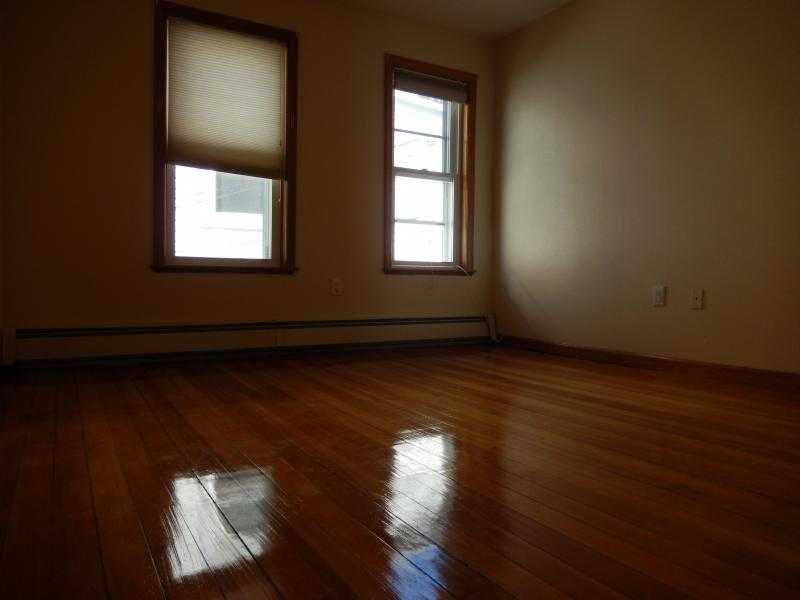 Apartment for rent at 172 Leyden St, East Boston, MA 02128
