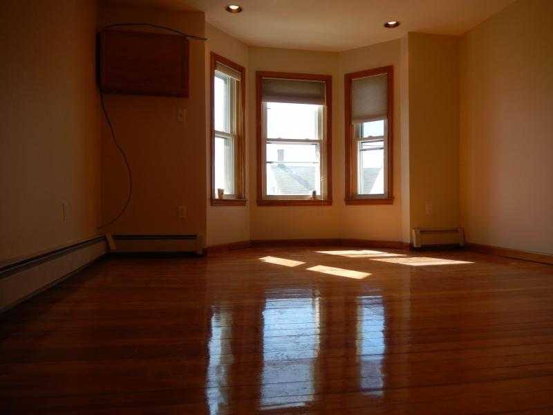Apartment for rent at 172 Leyden St, East Boston, MA 02128